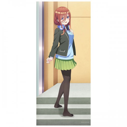 The Quintessential Quintuplets Specials [New Illustration] BIG Wall Scroll Miku (On the Stairs, Looking Back Ver.)